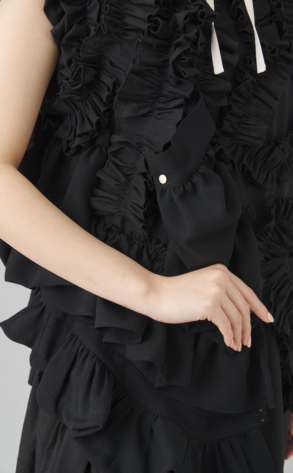 【roop】フリルワンピース