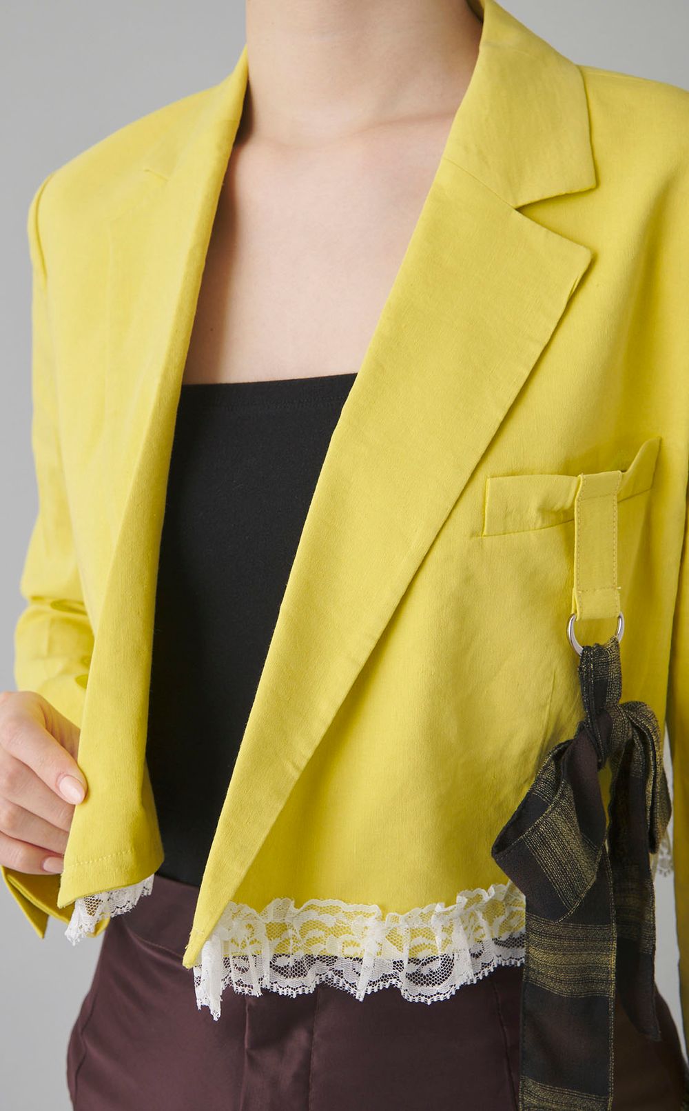 【roop】ミニイエロージャケット