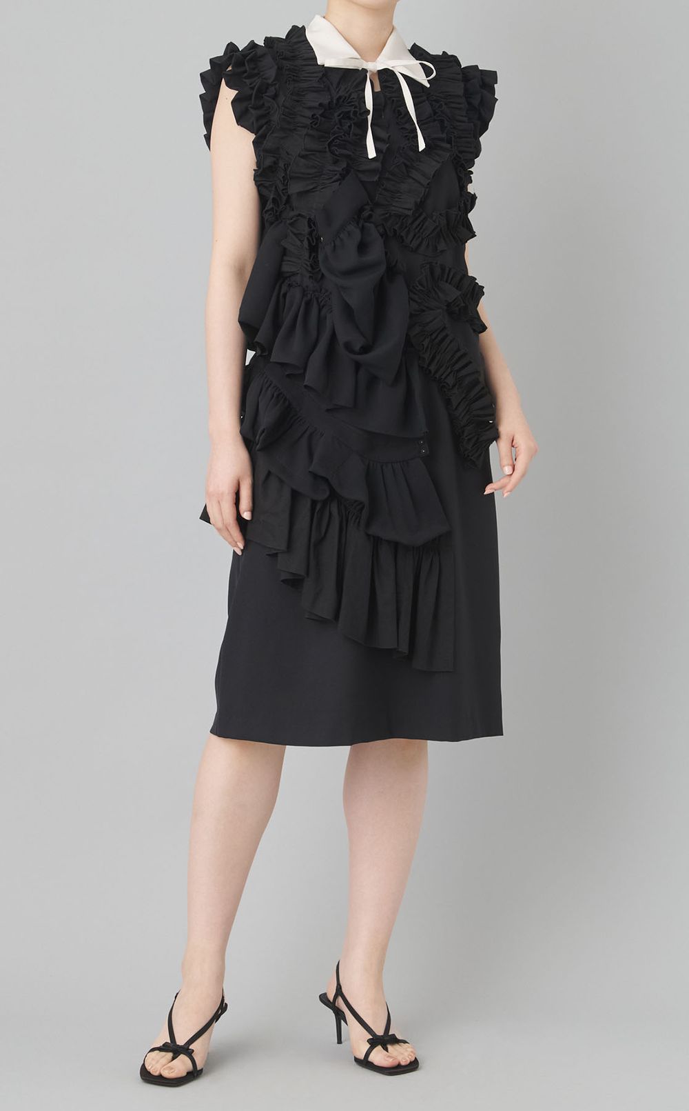 【roop】フリルワンピース