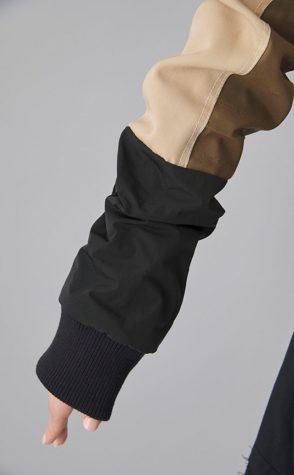 【roop】ショートブルゾン