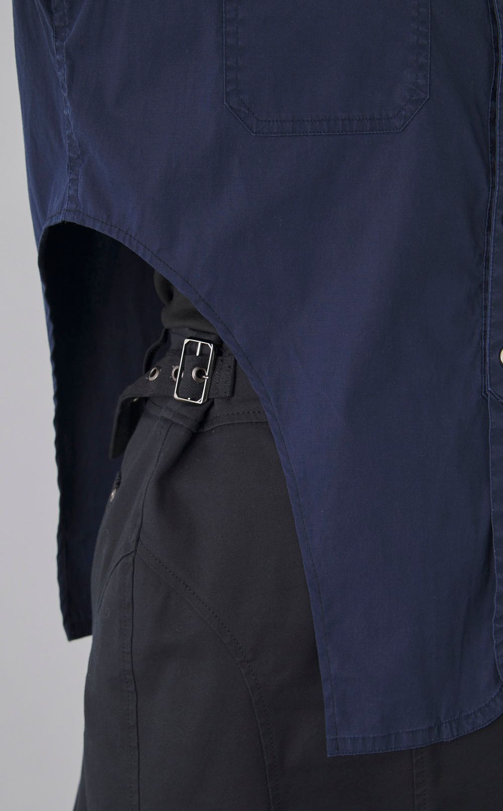 【roop】サイドカットシャツ