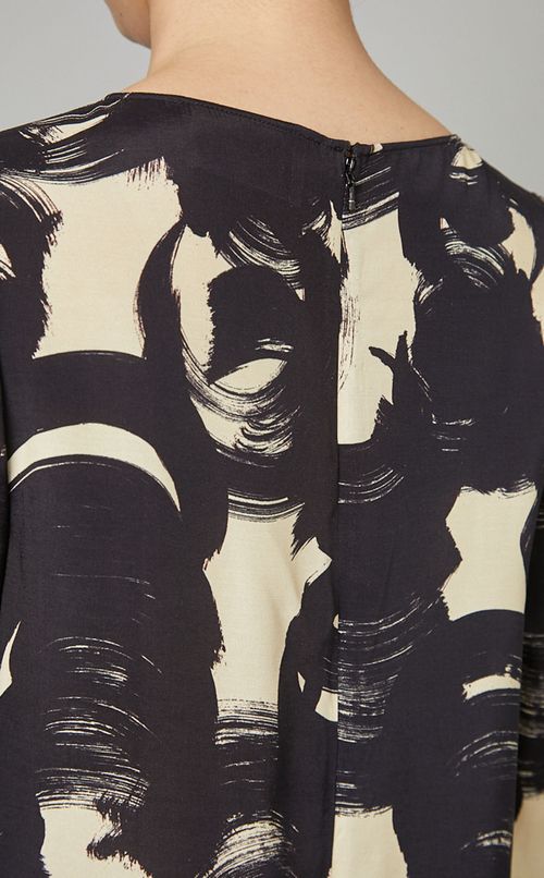 プリントクルーネックロングワンピース