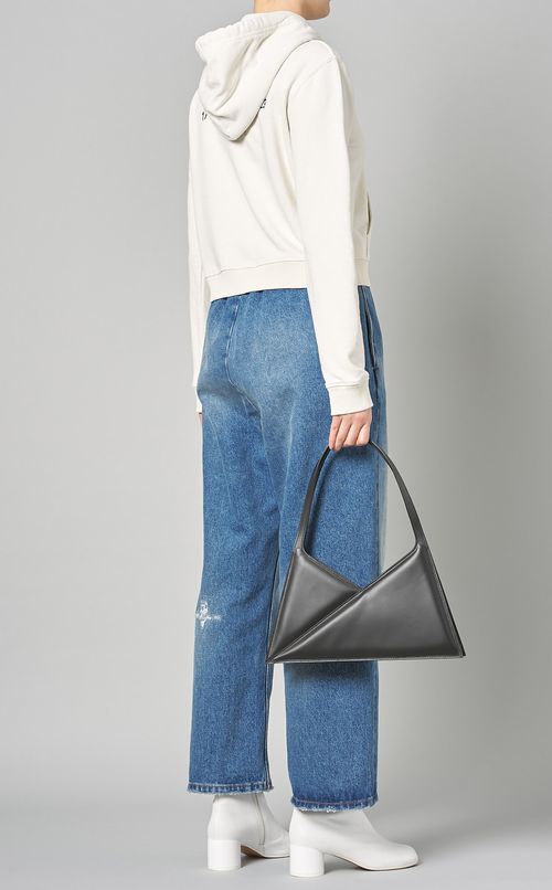 レザーバゲットトライアングルバッグ