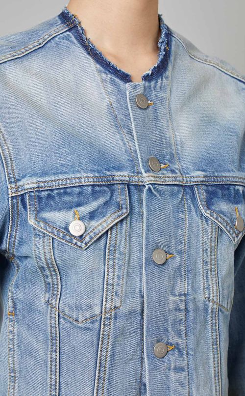 ノーカラーカットオフデニムブルゾン