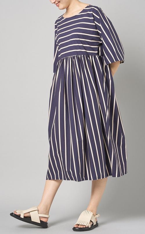 ストライプショートスリーブワンピース