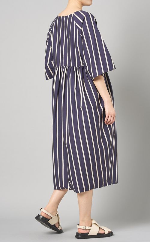 ストライプショートスリーブワンピース