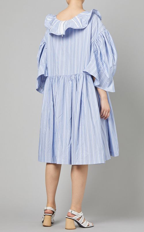 フリルカラーミニワンピース