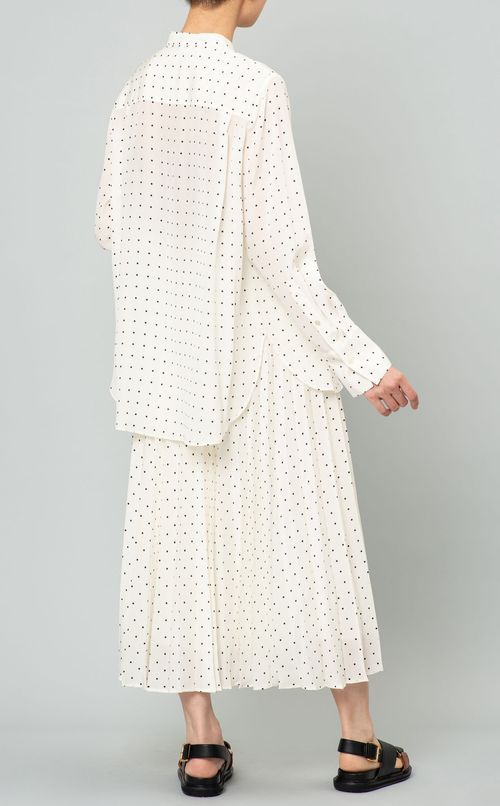 ドットプリントシルクプリーツスカート