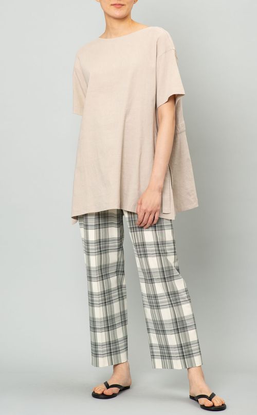 サイドスリットフレアブラウス