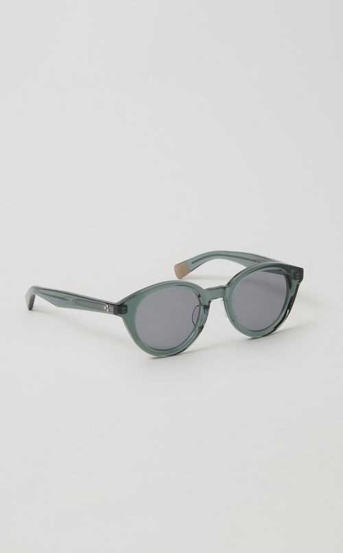 BE0019サングラス