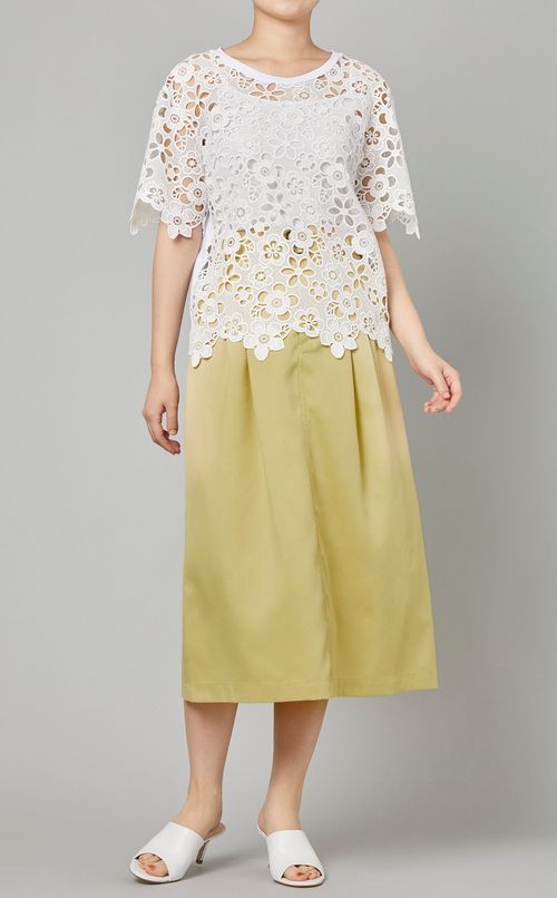 ベルト付タックスカート