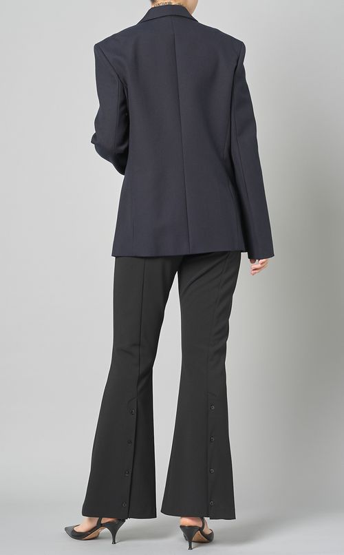 ゴールドボタンダブルジャケット