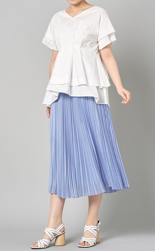 バックプリーツフリルブラウス