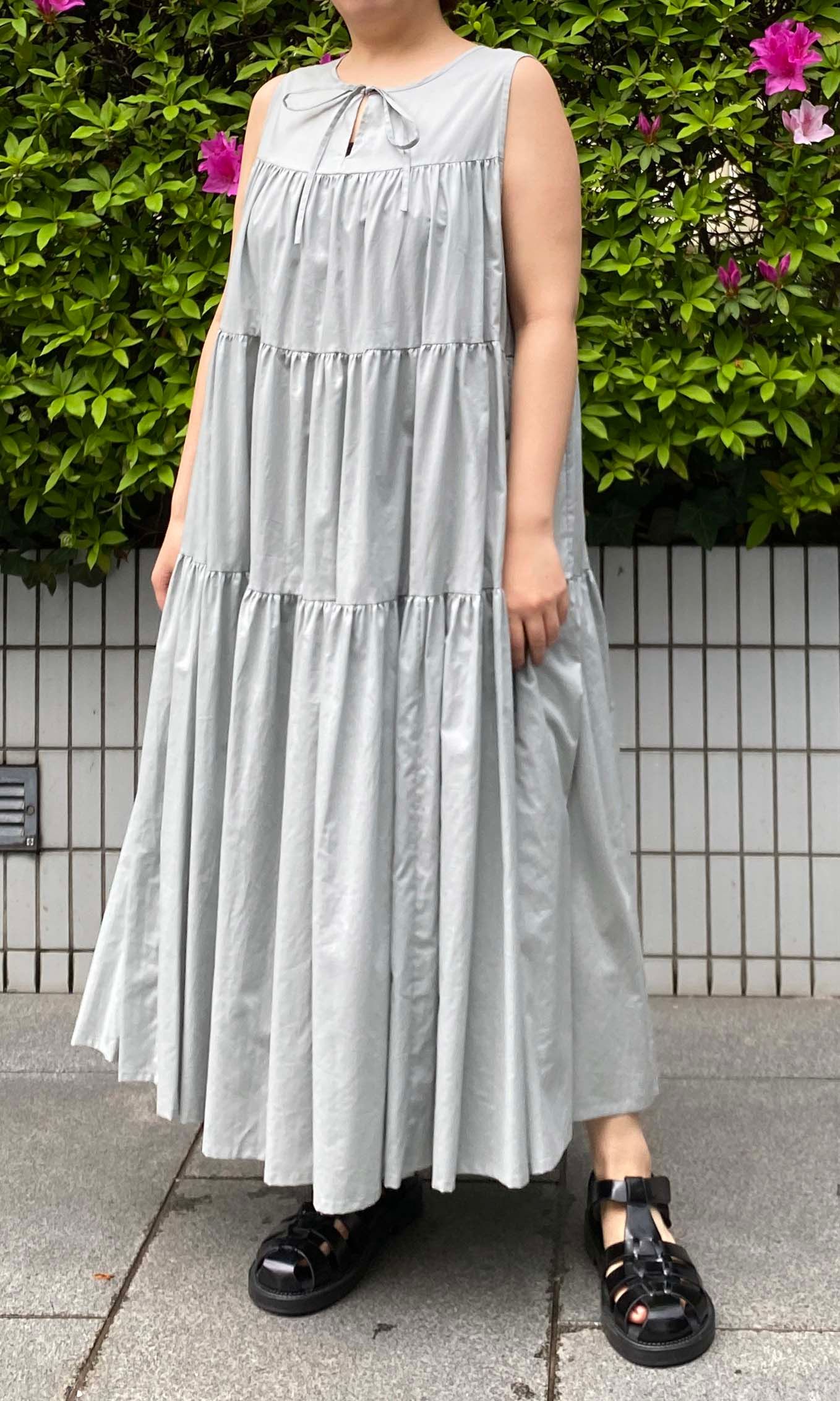 【美品】ANNTIAN ノースリーブワンピース Vネックノースリーブワンピース：紺［OP33NSNV］ | skep-online shop