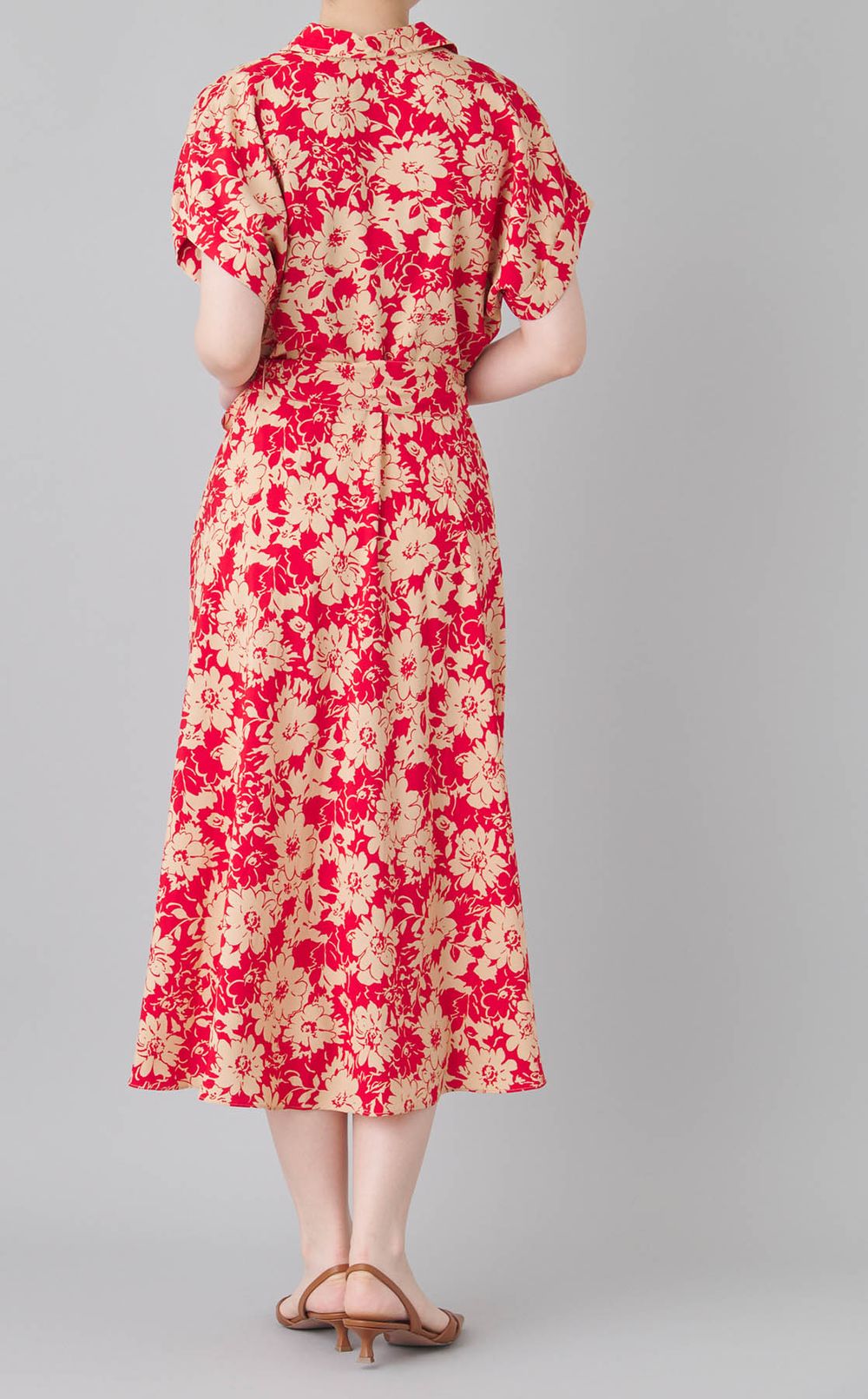 フラワープリントハーフスリーブドレス