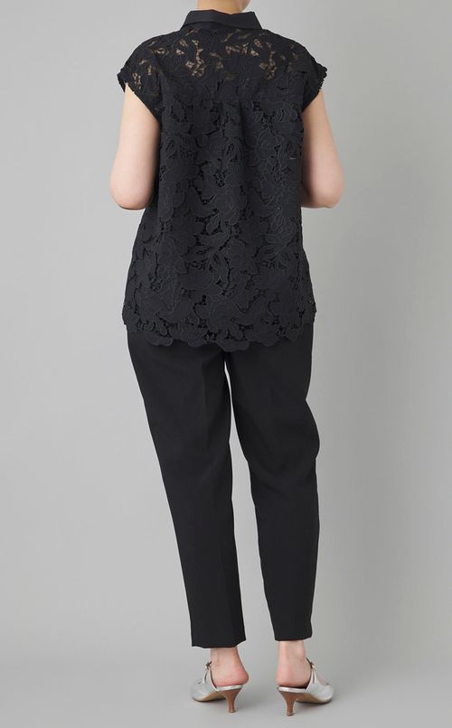 《手洗い可》レースフレンチスリーブブラウス