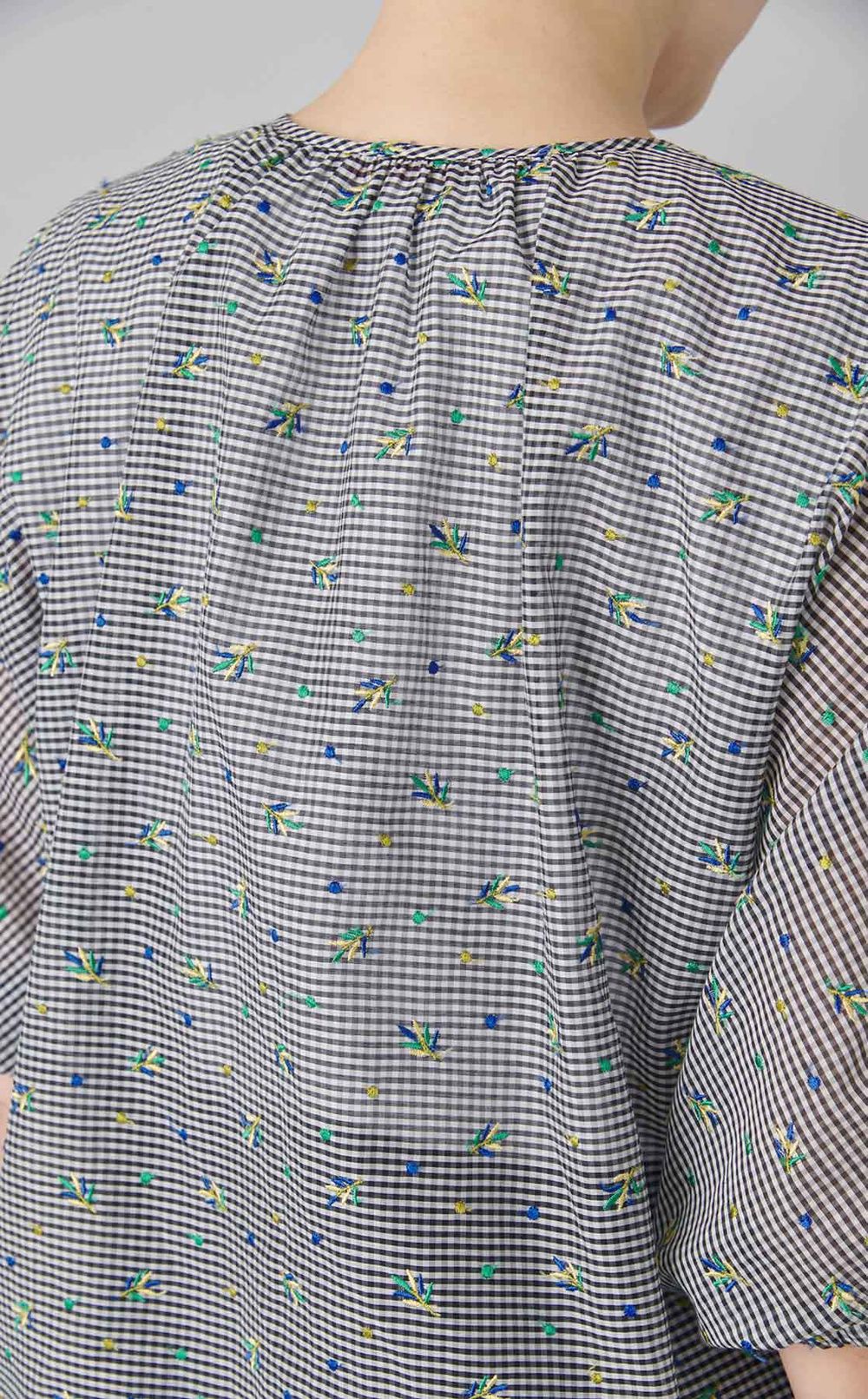 ギンガムバルーンジップブルゾン