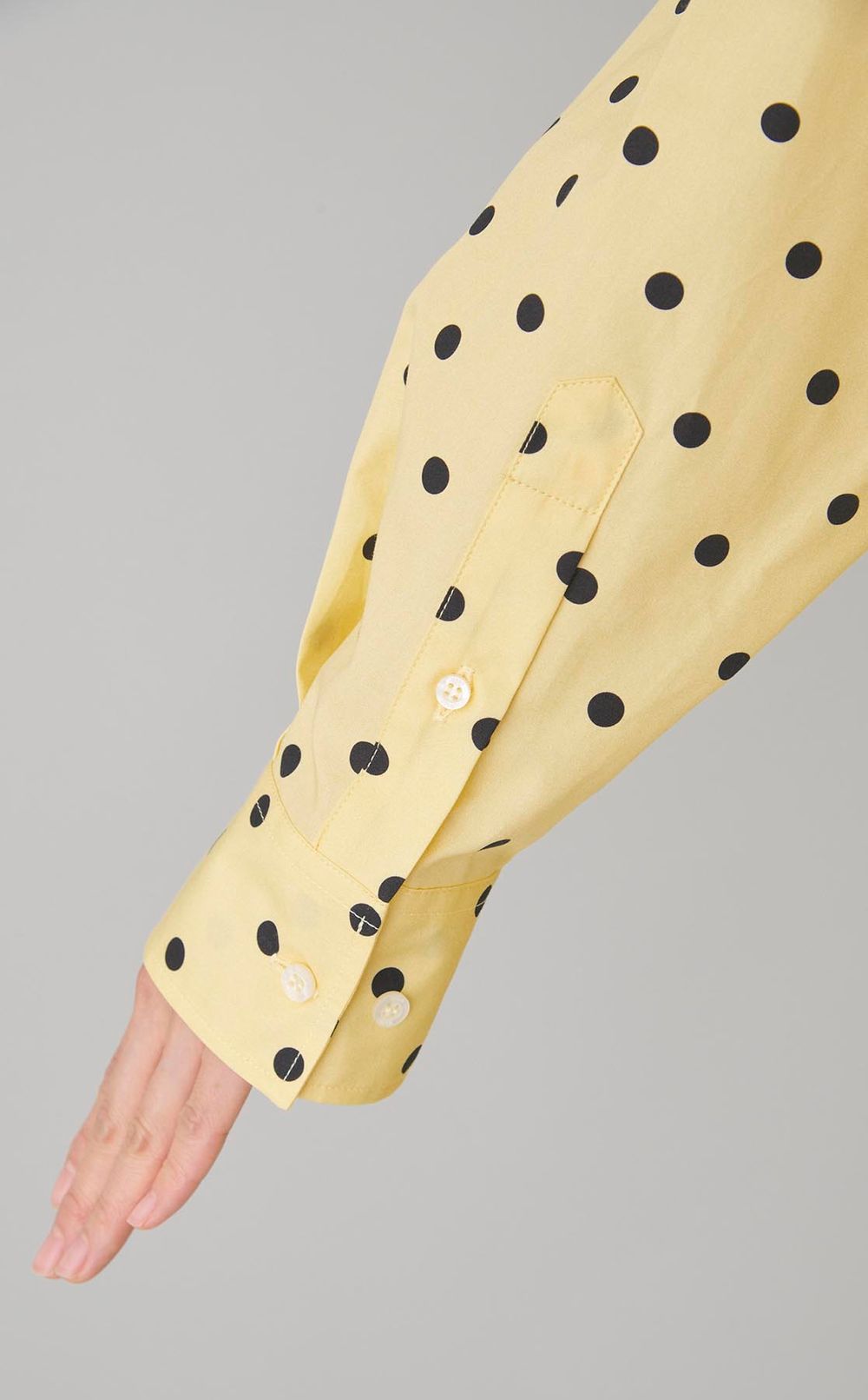 2wayフリルフロントドットシャツ