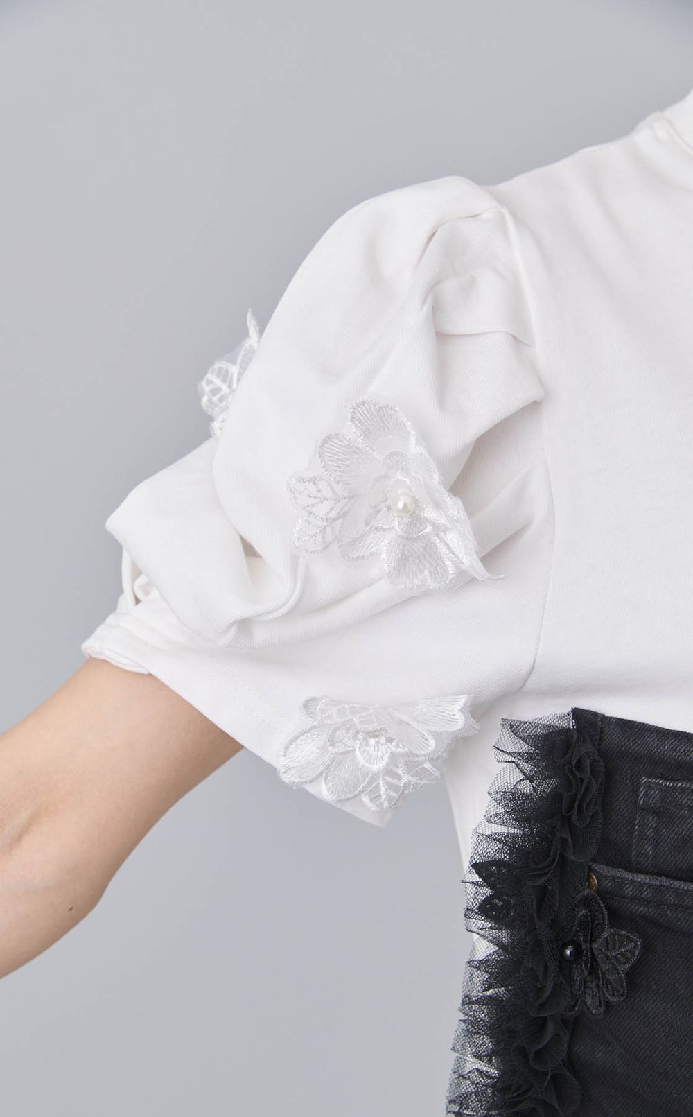 【roop】モノトーンTシャツ