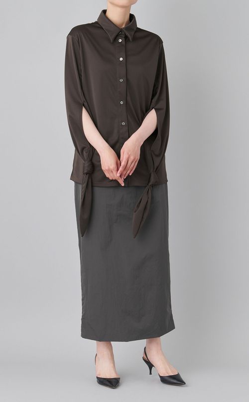 ナイロンバックスリットペンシルスカート