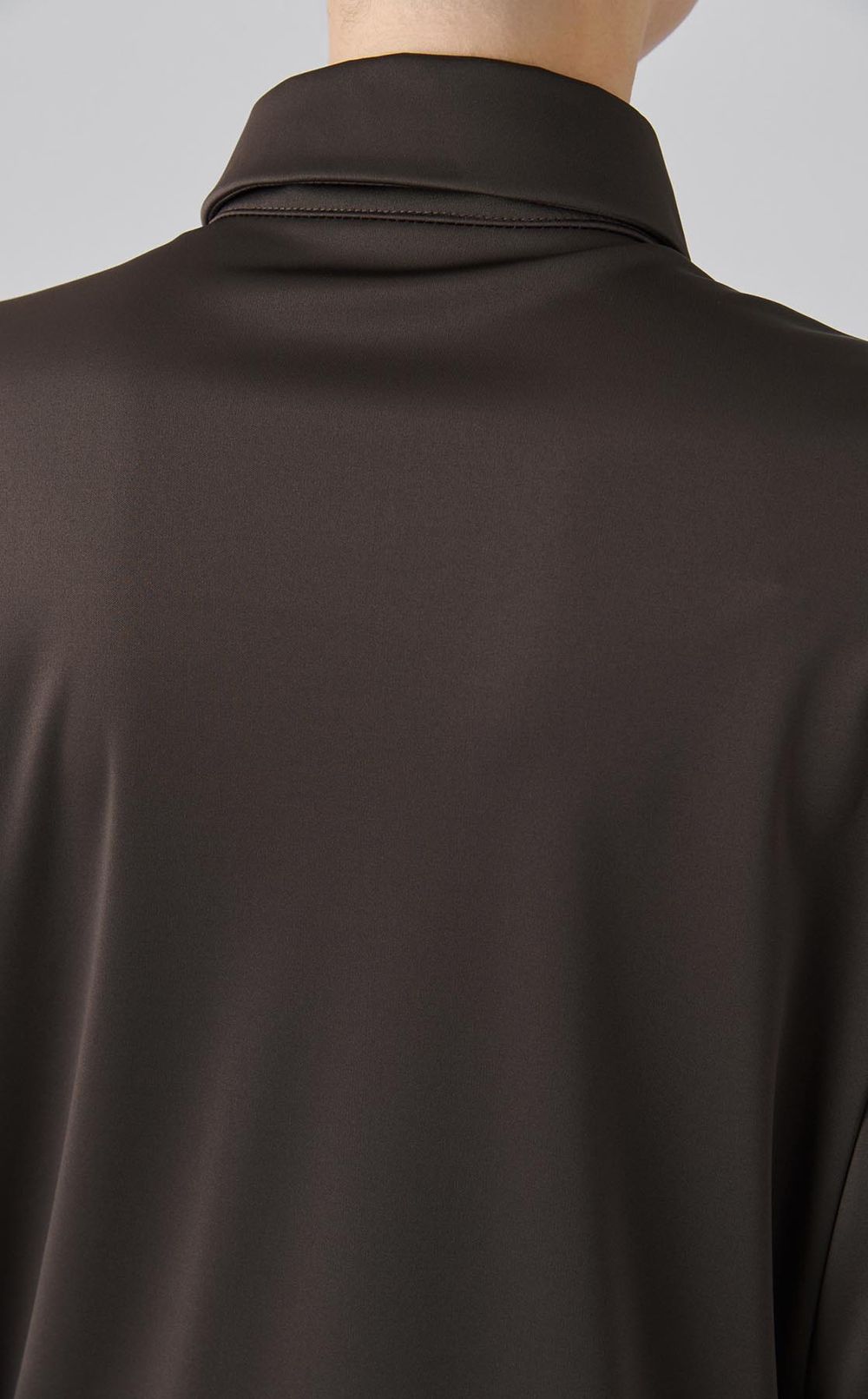 ノットディテールジャージシャツ