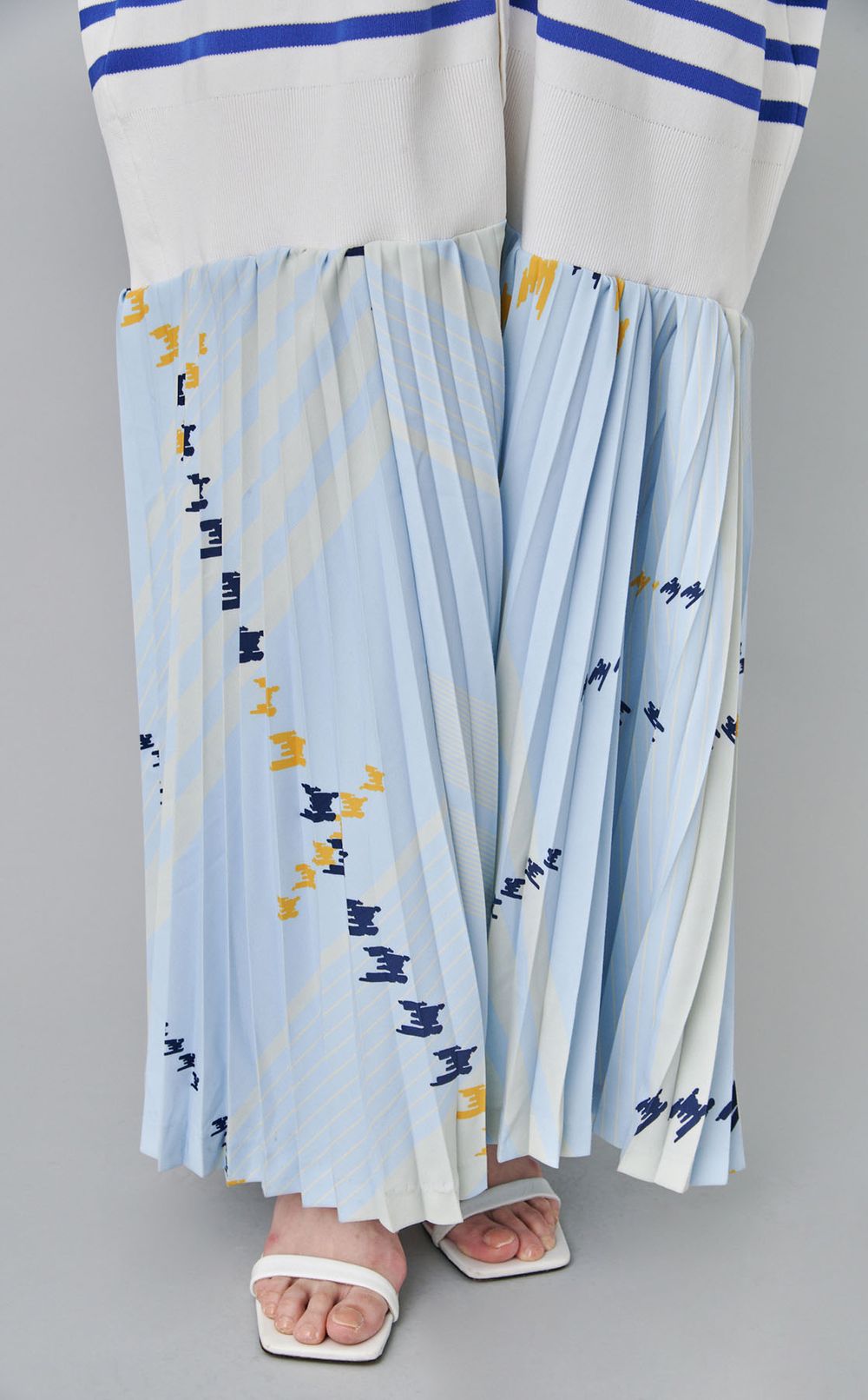 【roop】ストライプニットビックカラードレス