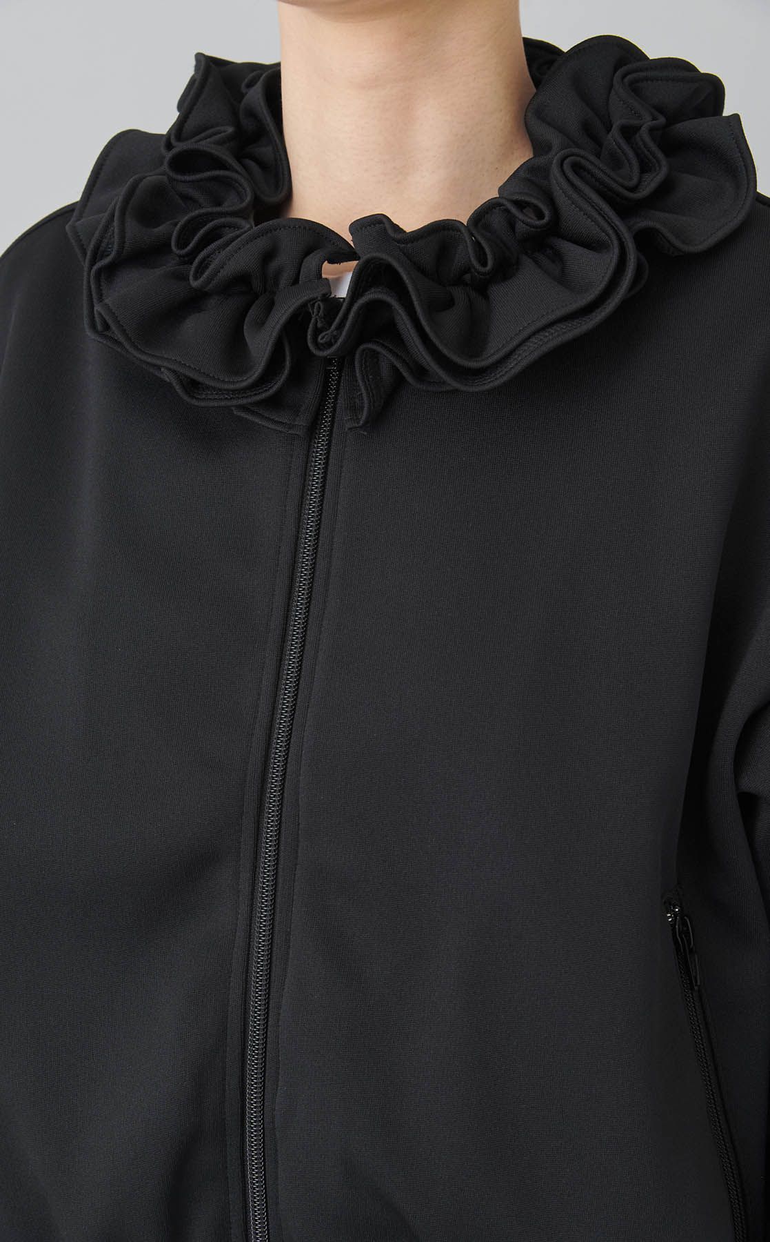 crinkle crinkle crinkle｜フリルカラートラックジャケット