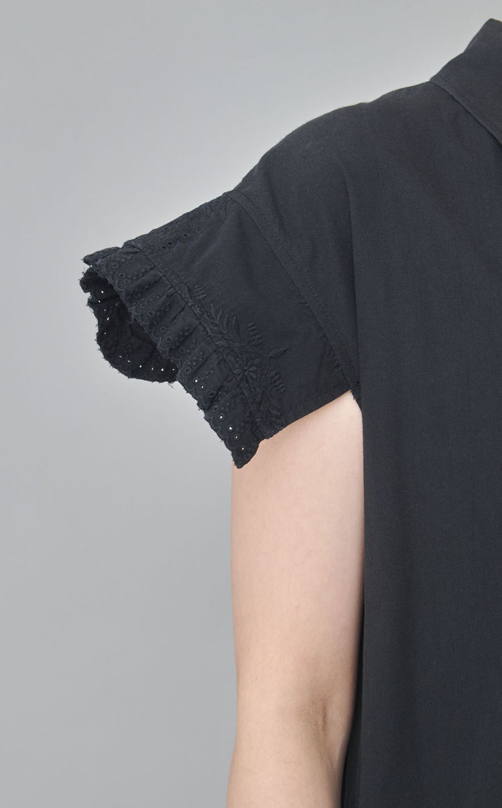 【roop】箔ワンピース