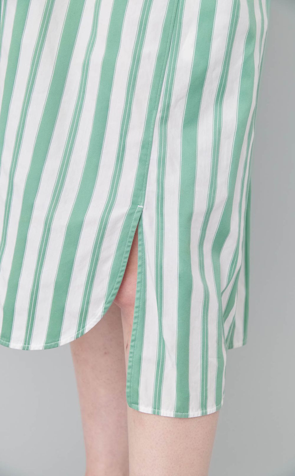 【roop】マルチストライプシャツドレス