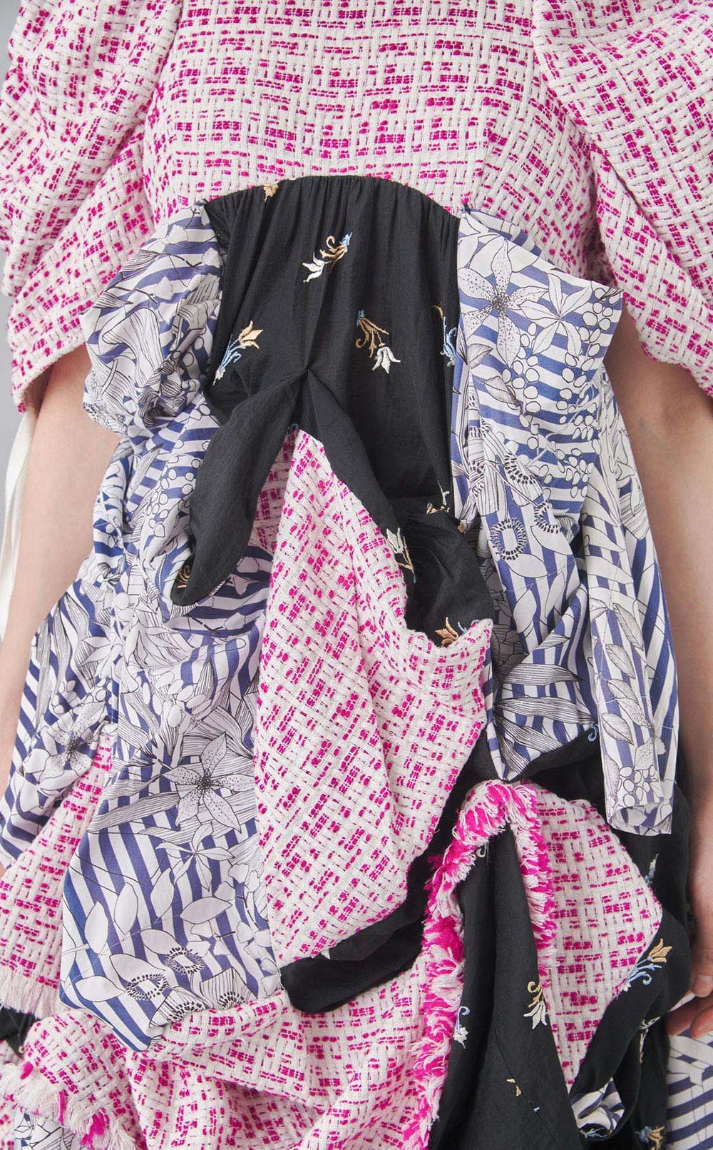 【roop】パッチワークバルーンワンピース