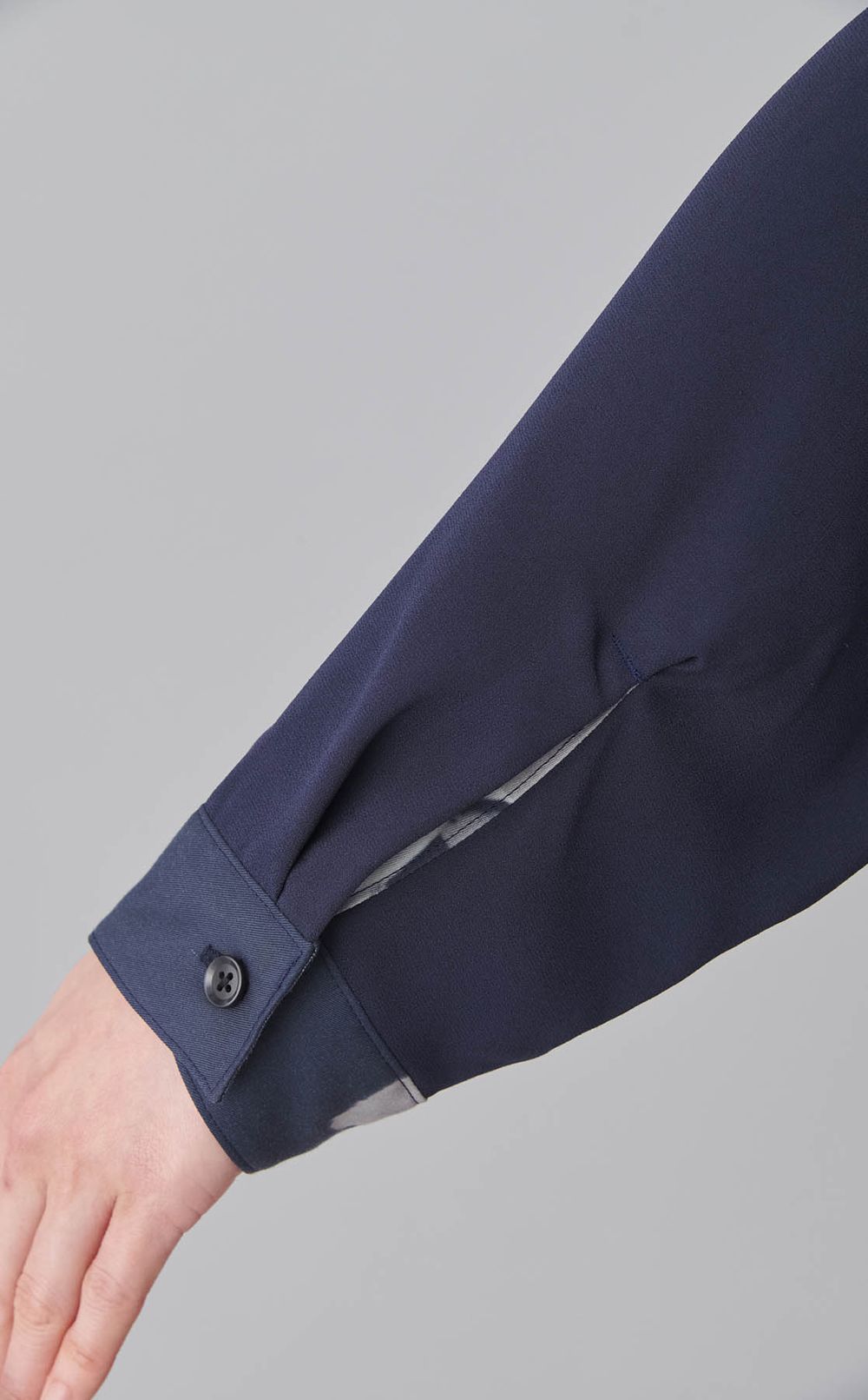 【reADdress】リメイクロングスリーブシャツ