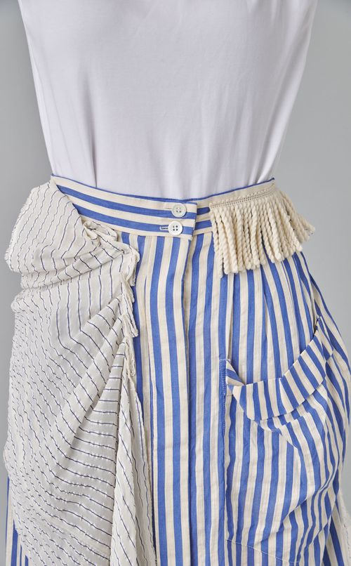 【roop】アシメトリーストライプスカート