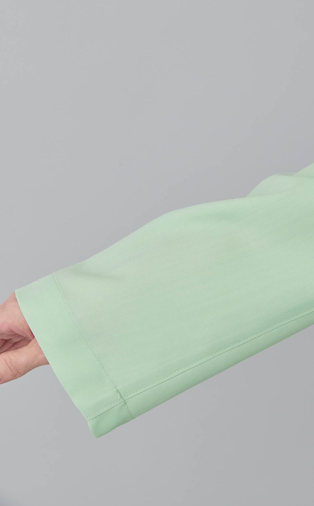 オープンカラーロングコート