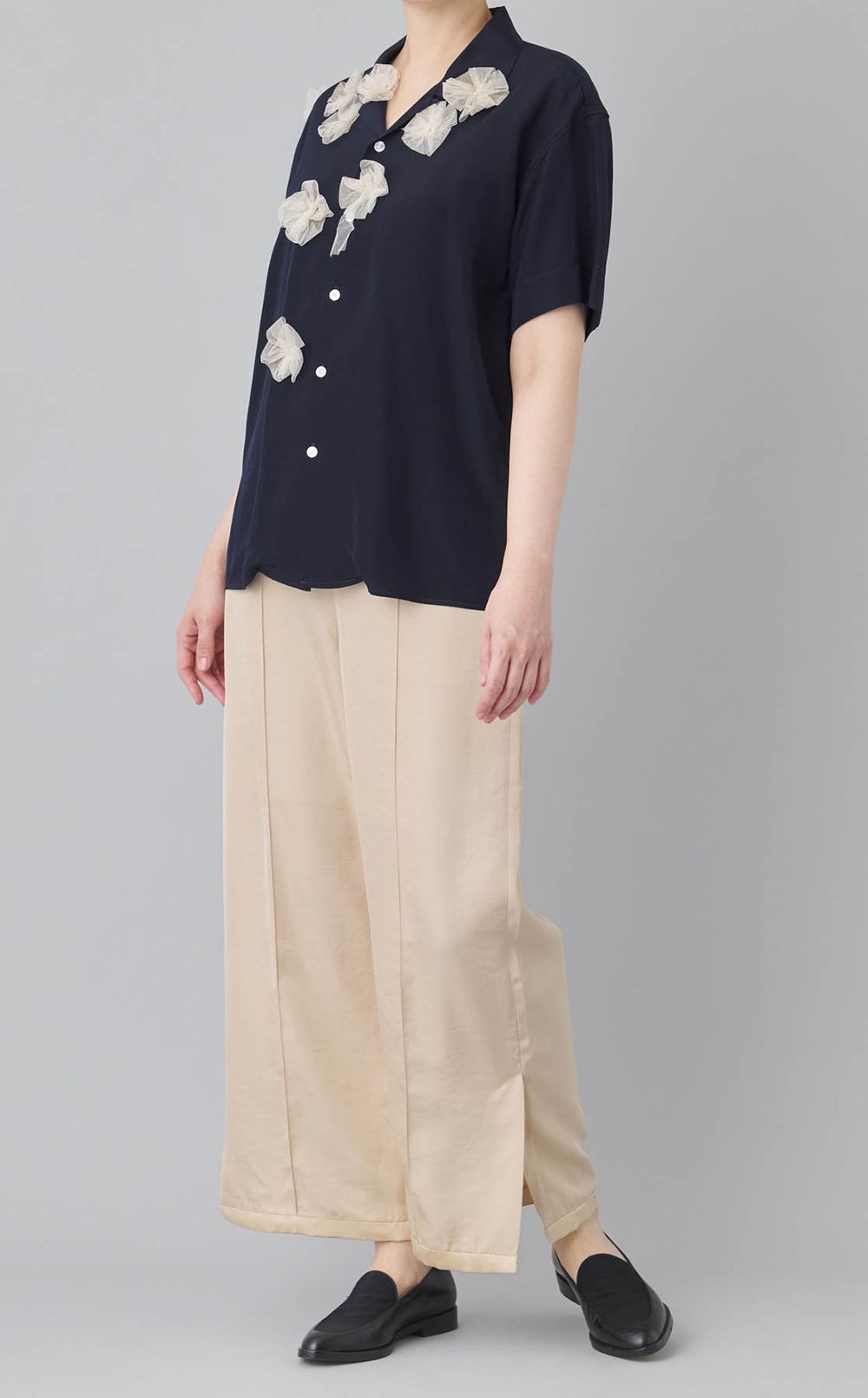 【roop】エンブロイダリー　パンツ