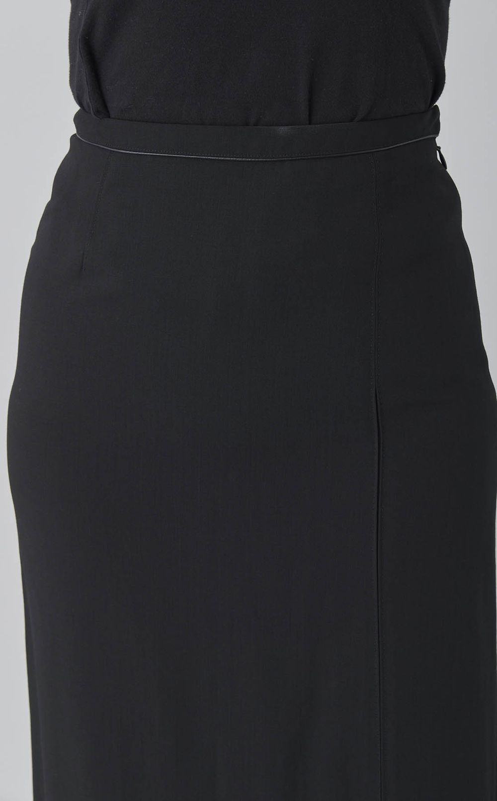 【roop】エンブロイダリー　スカート