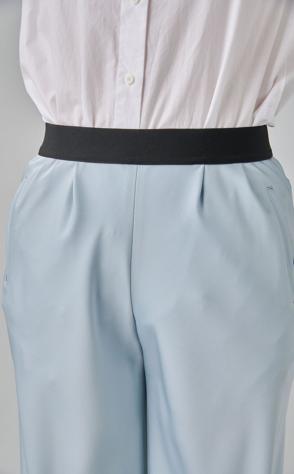 ダブルサテンフレアワイドパンツ