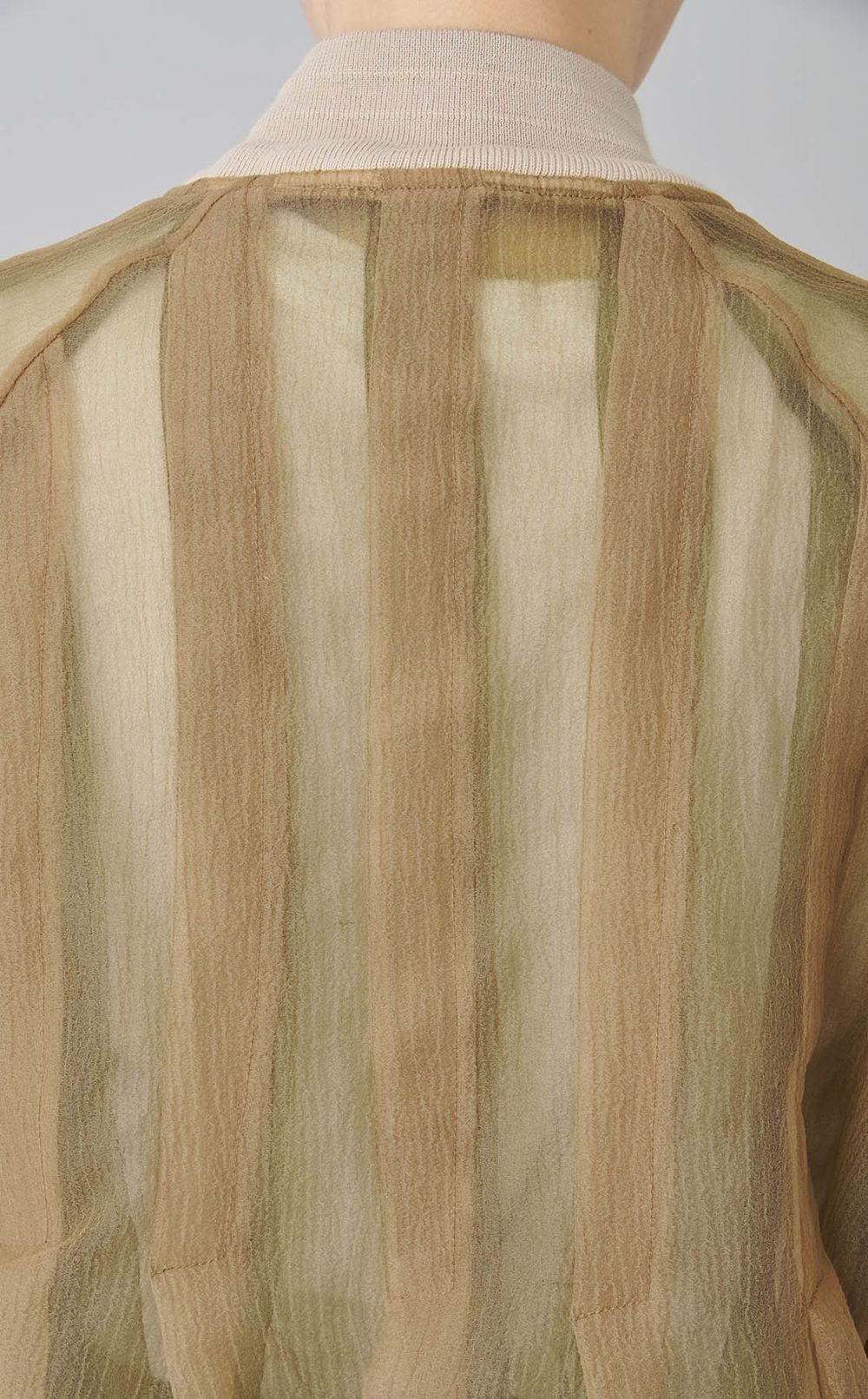 シアーリバーシブルブルゾン