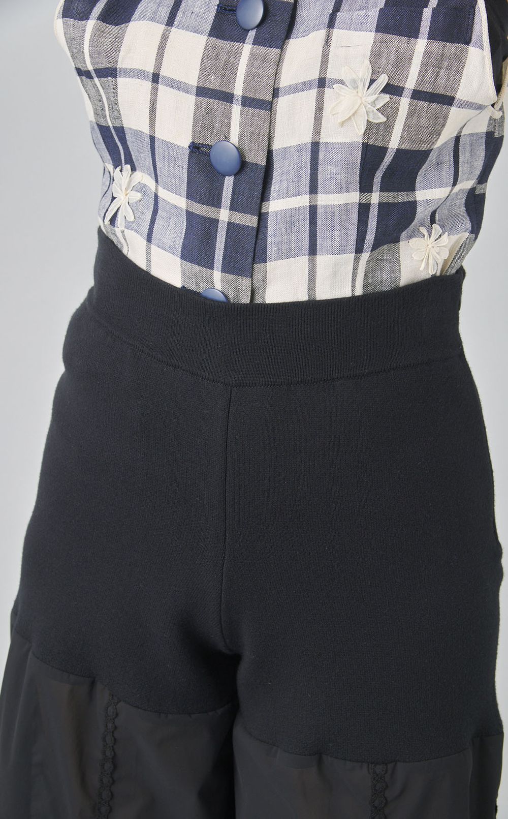 【roop】エンブロイダリー　パンツ