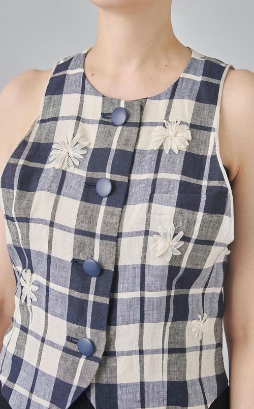 【roop】エンブロイダリー　ベスト