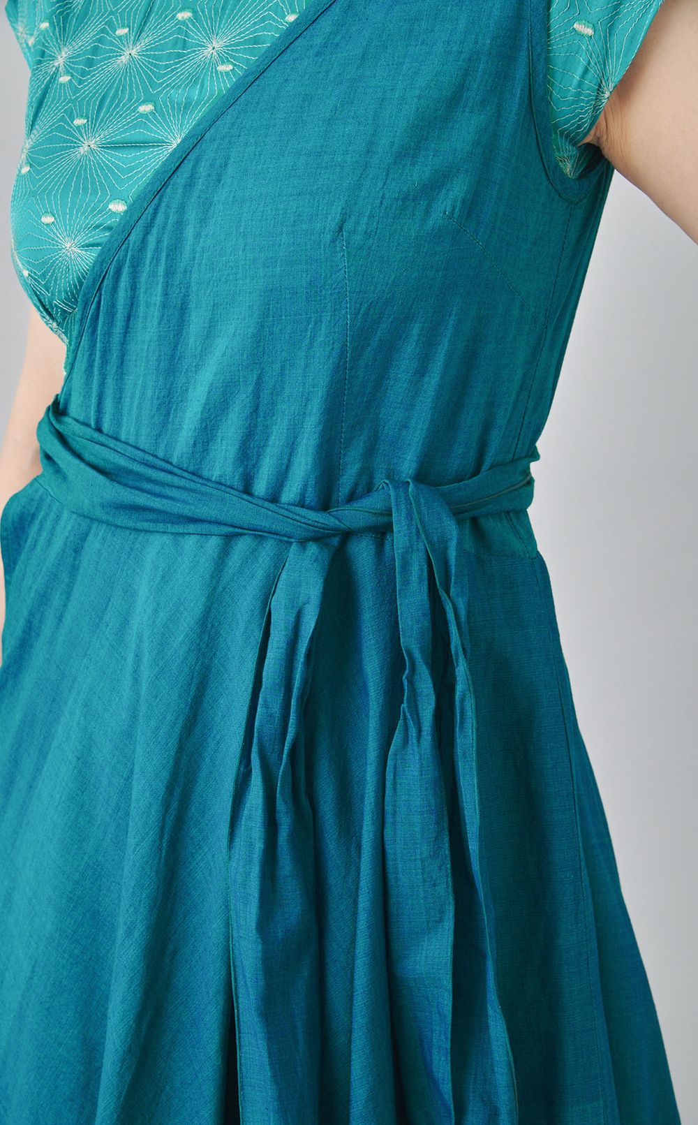 【roop】アシンメトリーマキワンピース