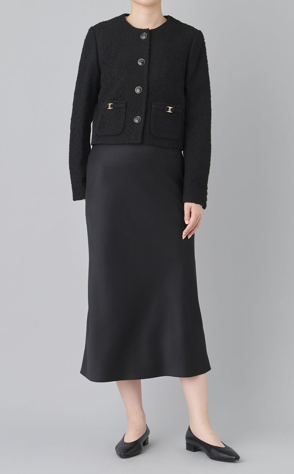 Cバックルノーカラージャケット