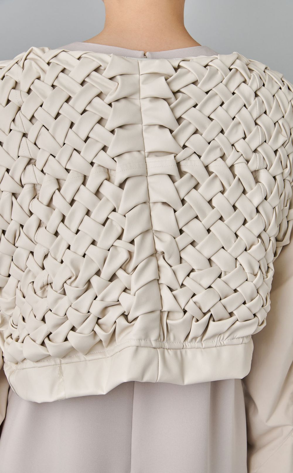 【roop】スモッキングプルオーバー