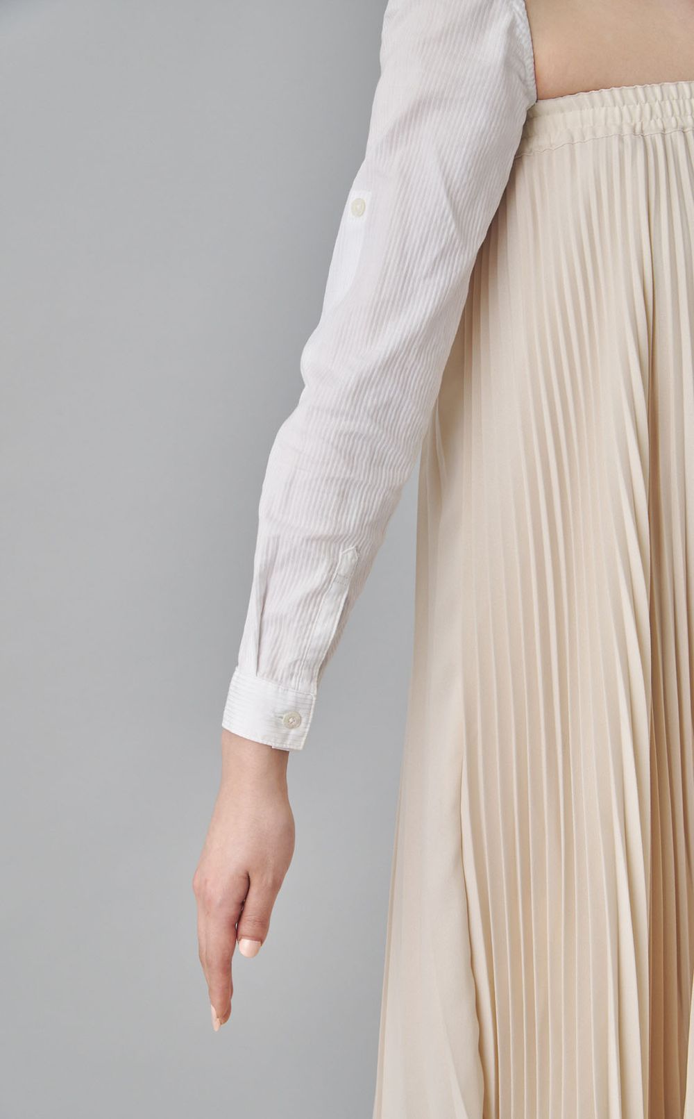 【roop】プリーツワンピース