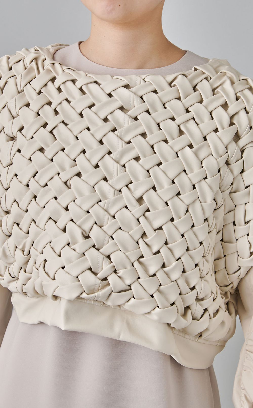 【roop】スモッキングプルオーバー