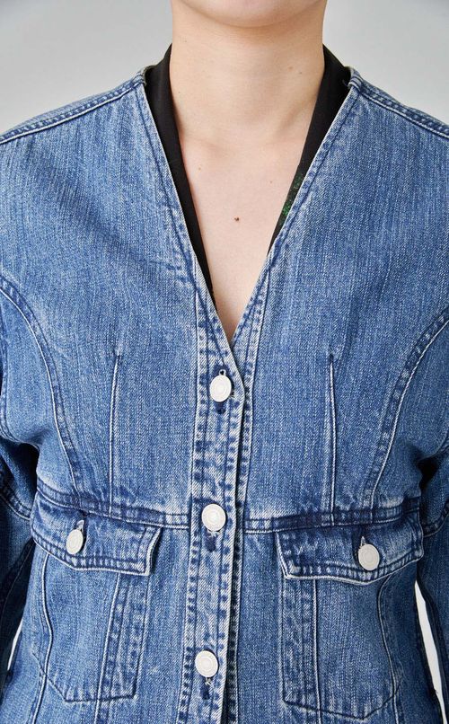 ノーカラーウォッシュドデニムブルゾン