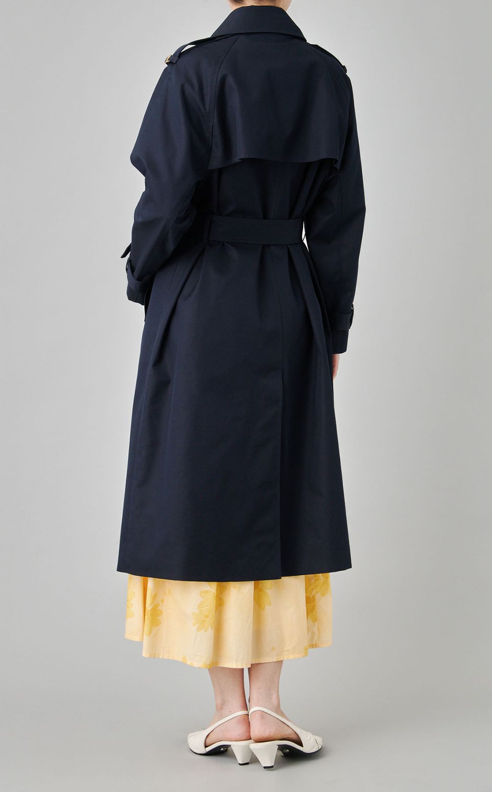 リラックスコットントレンチコート