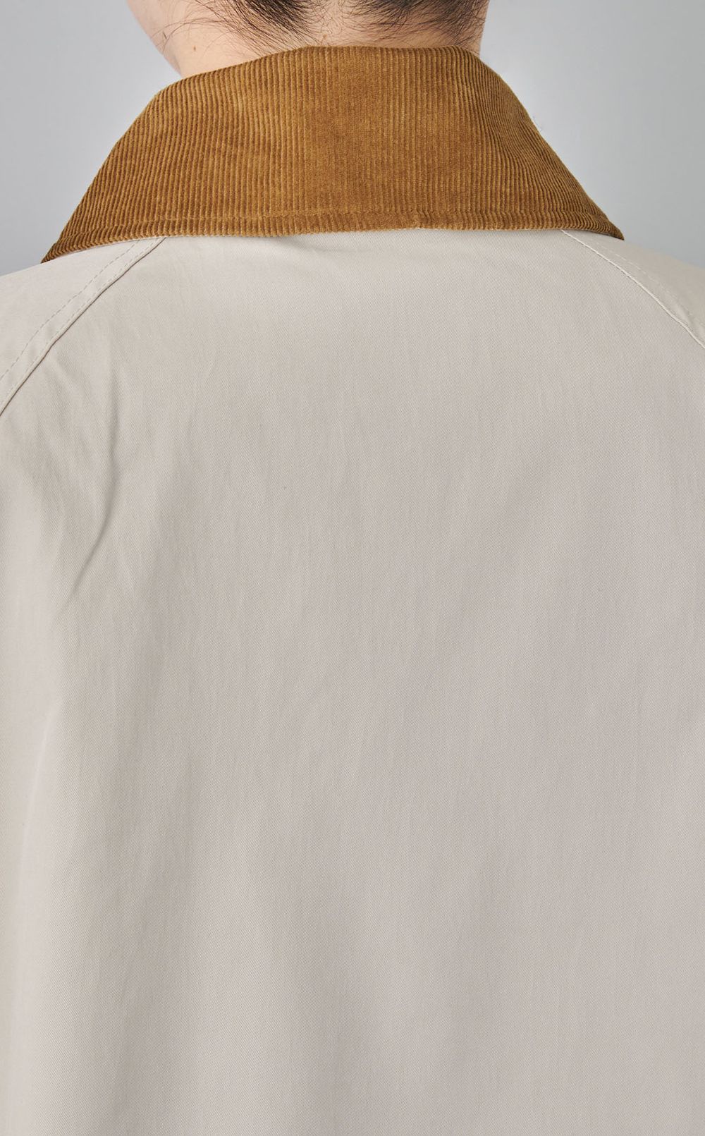 sofieシャワープルーフブルゾン