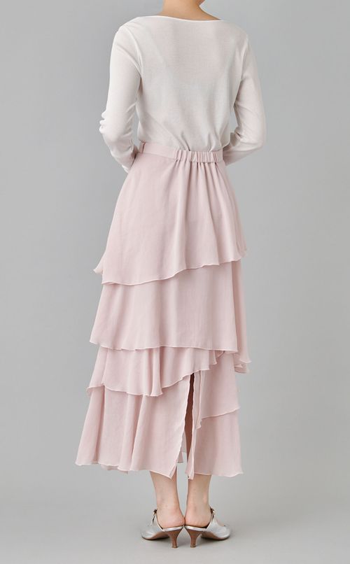 セミシアーティアードスカート