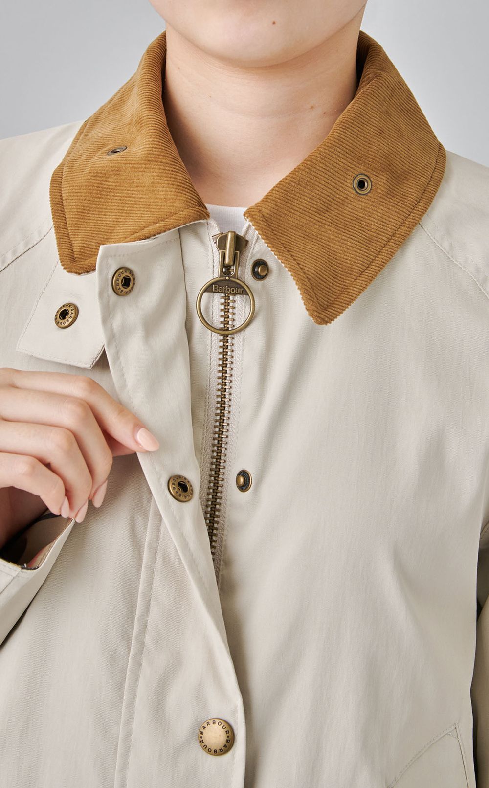 sofieシャワープルーフブルゾン