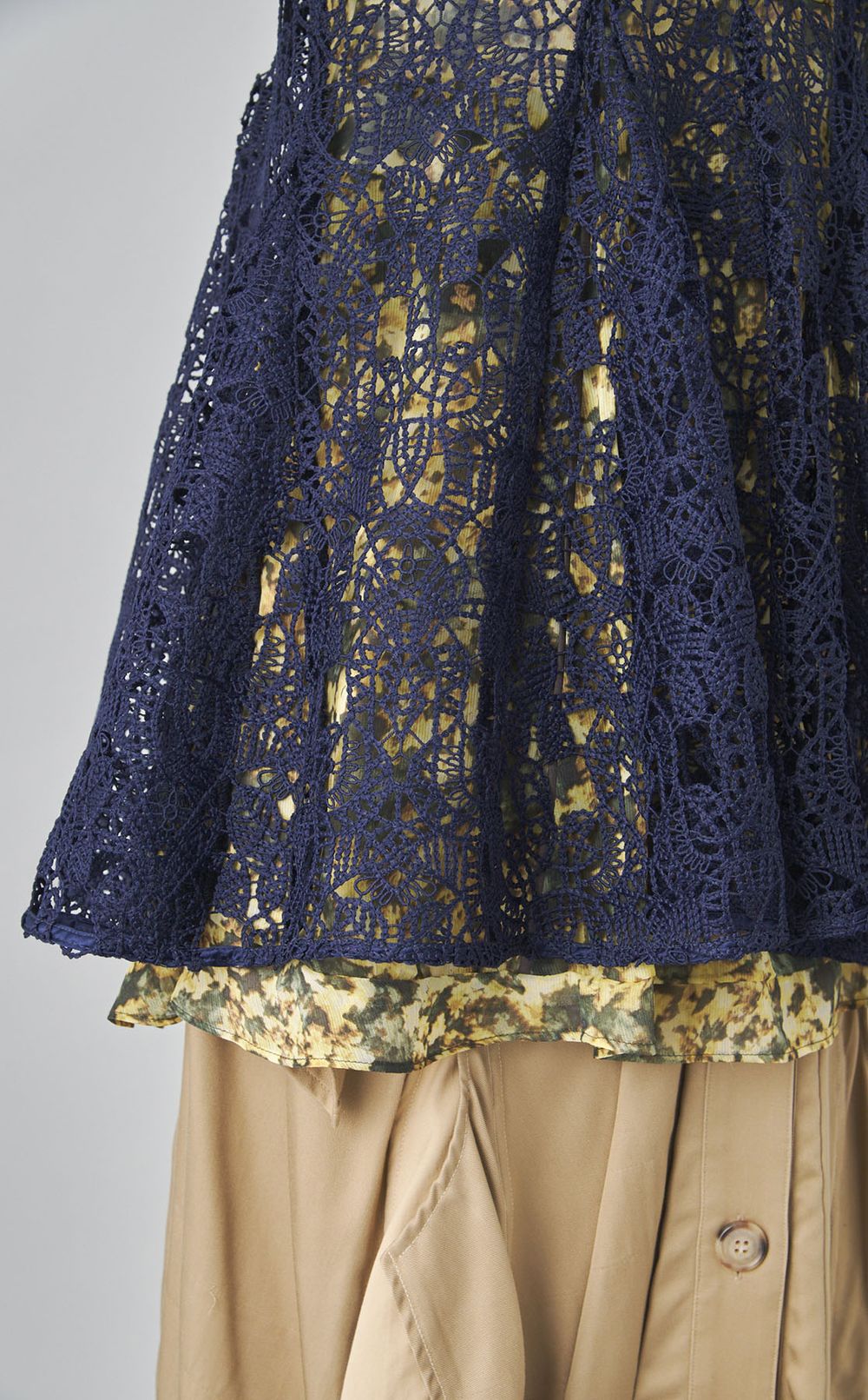 【roop】ハイアーレーストレンチショルダーワンピース